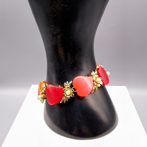 Bold Hearts and Pearls Link Bracelet, Thermoset Lucite in Red and Orange Fall - Picture 3 of 5
